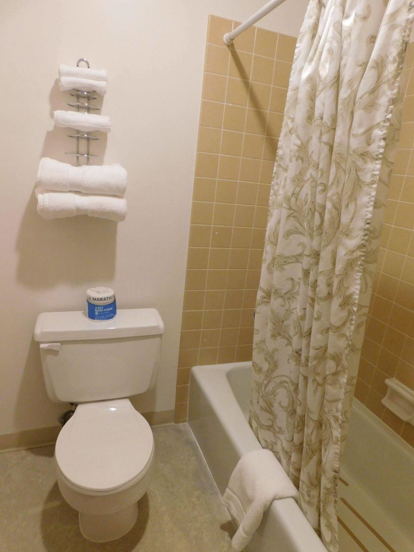 וואלה וואלה Capri Motel מראה חיצוני תמונה